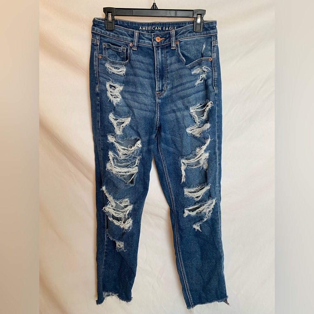 Stretchy, Regular/Straight Fit Jeans With Rips